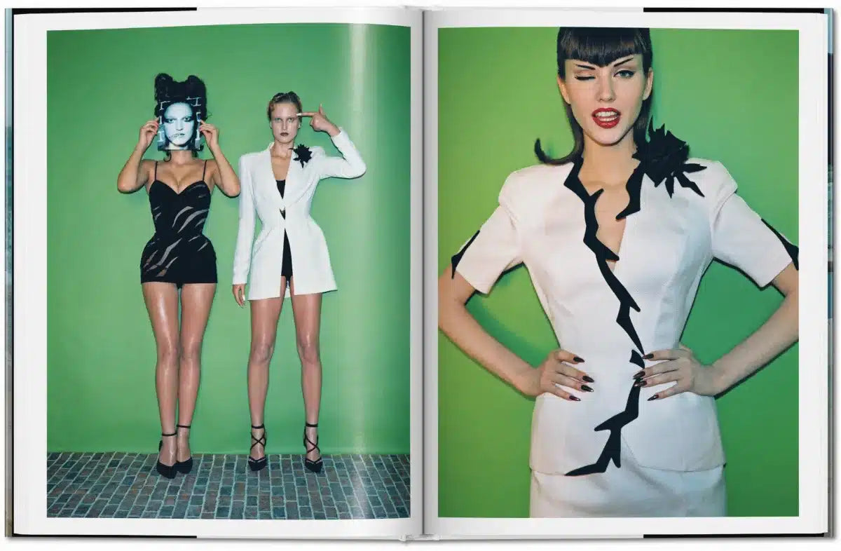 Helmut Newton A Gun For Hire 9783822846438