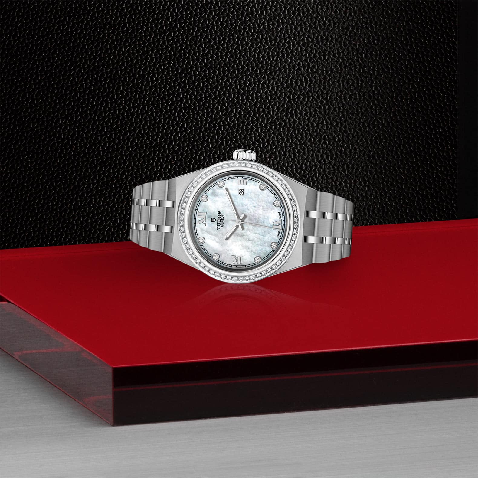 Royal Stainless Steel M28320-0001