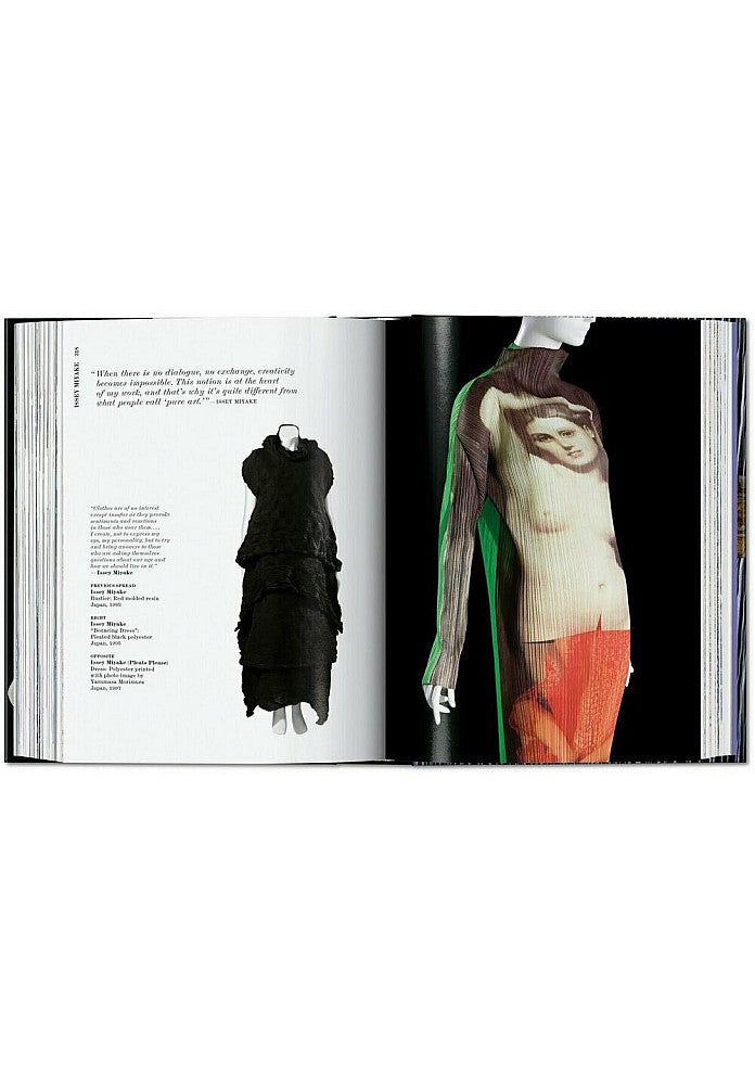 Fashion Designers A–z. 40TH Ed. 9783836587563