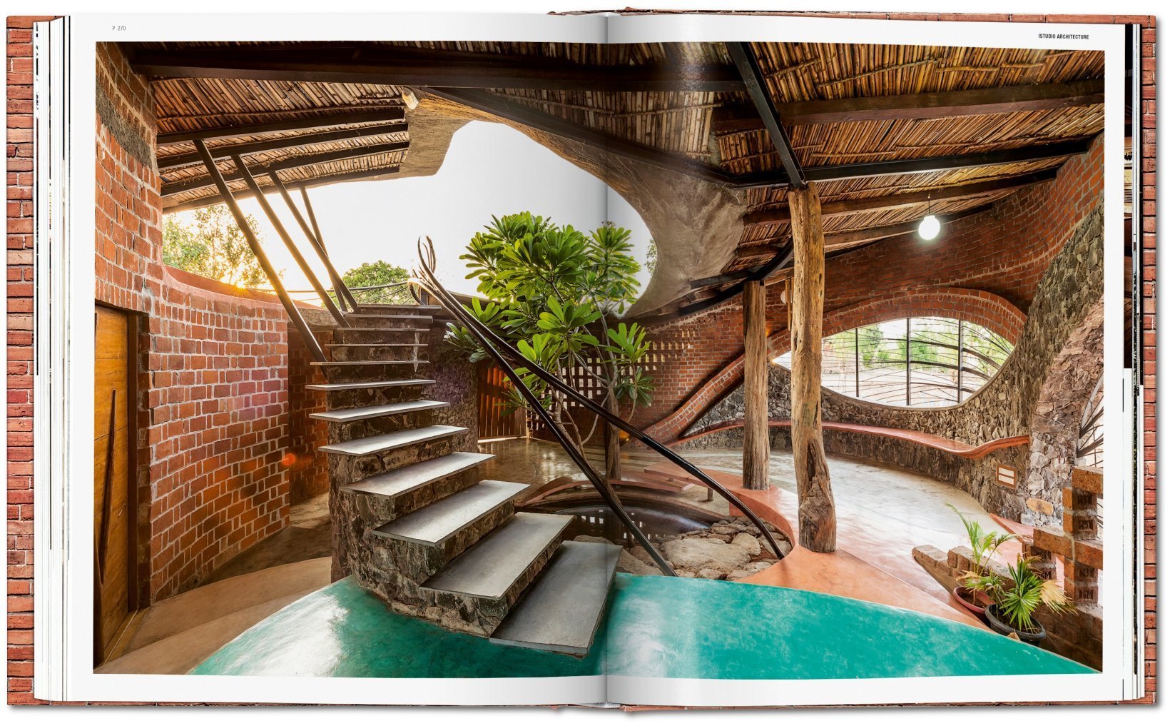 100 Contemporary Brick Buildings 9783836562355