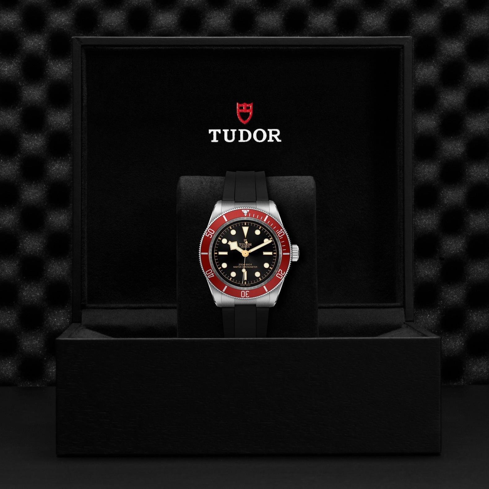 Black Bay St 41MM Red M7941A1A0RU-0002