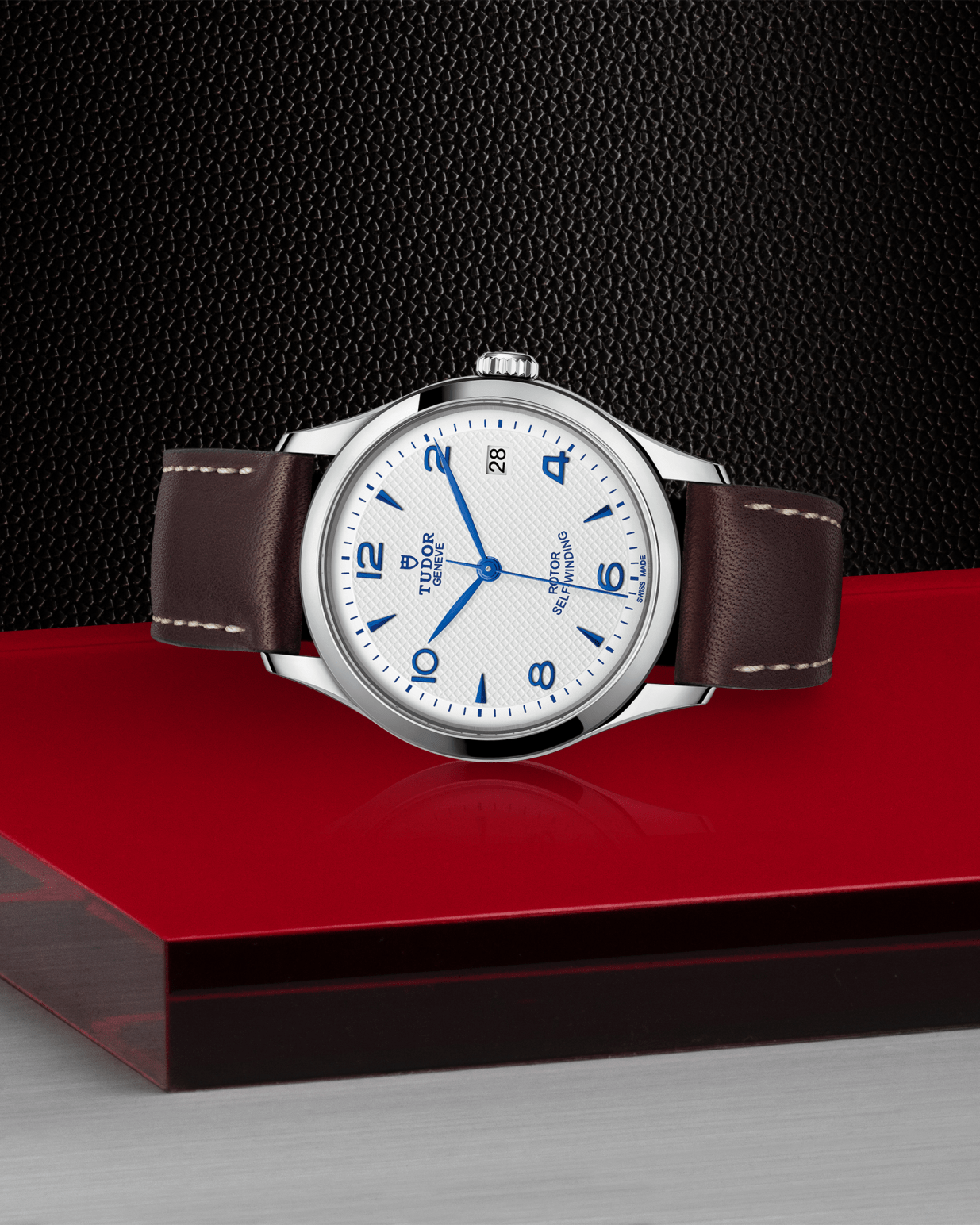 1926 Steel 36MM Opal 6ARAB M91450-0010