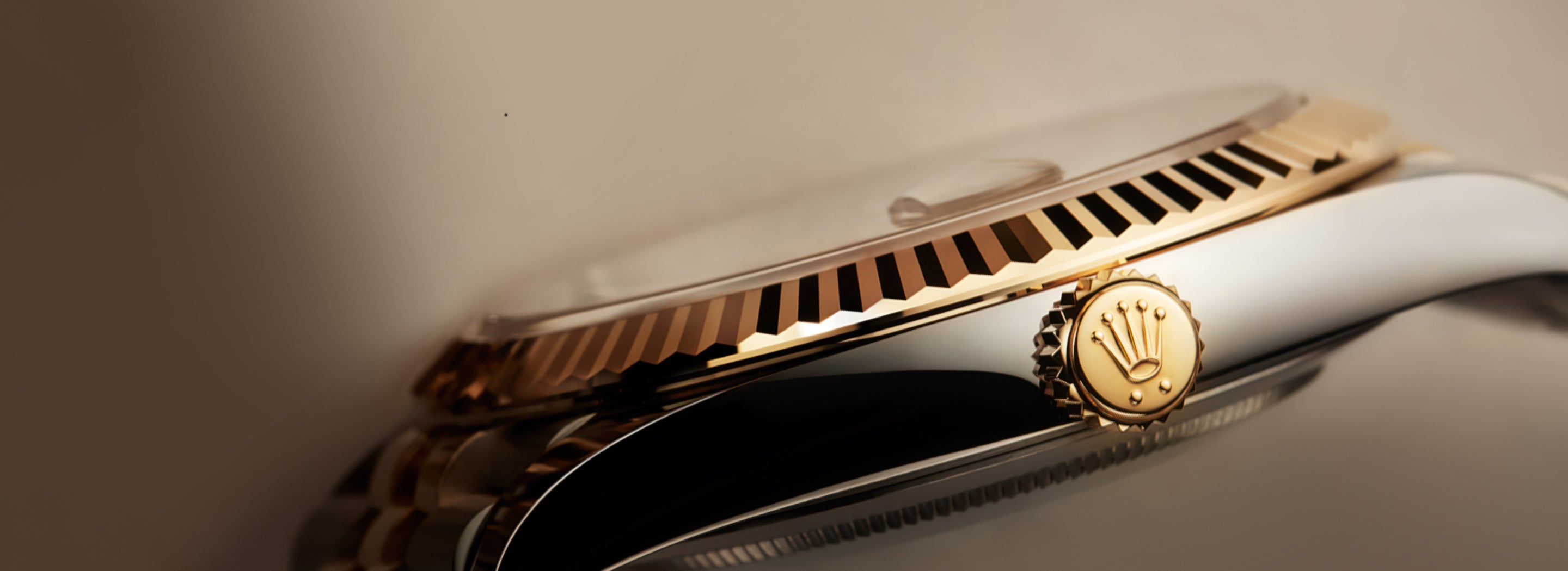 Discover the latest Rolex collections