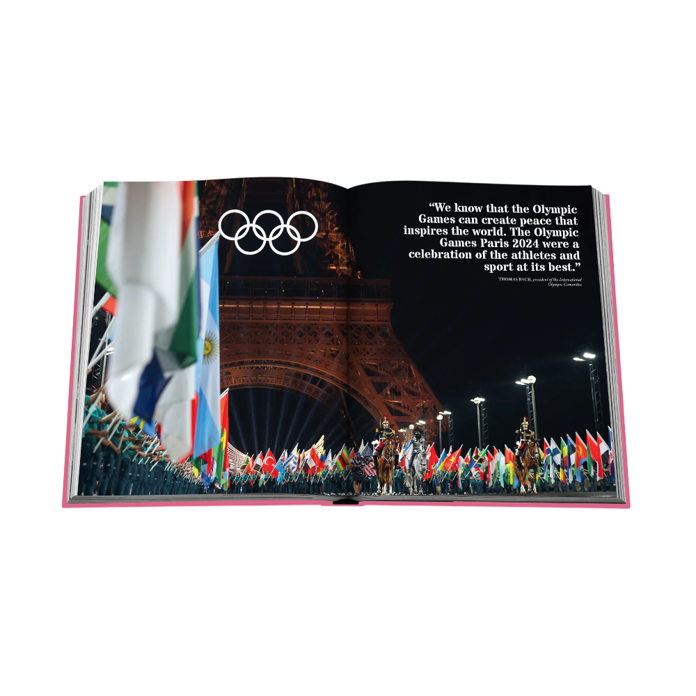 Paris By Paris (English) 9781649802668