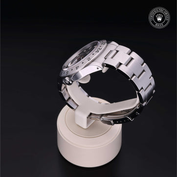 Oyster Perpetual Explorer II - 16570