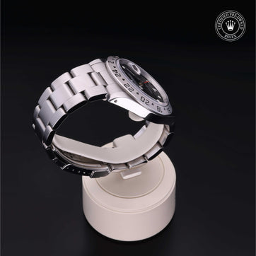 Oyster Perpetual Explorer II - 16570