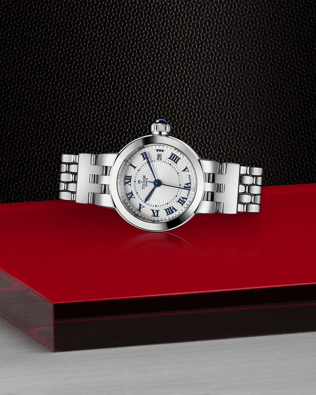 Clair De Rose 26MM Steel Opal/white M35200-0001