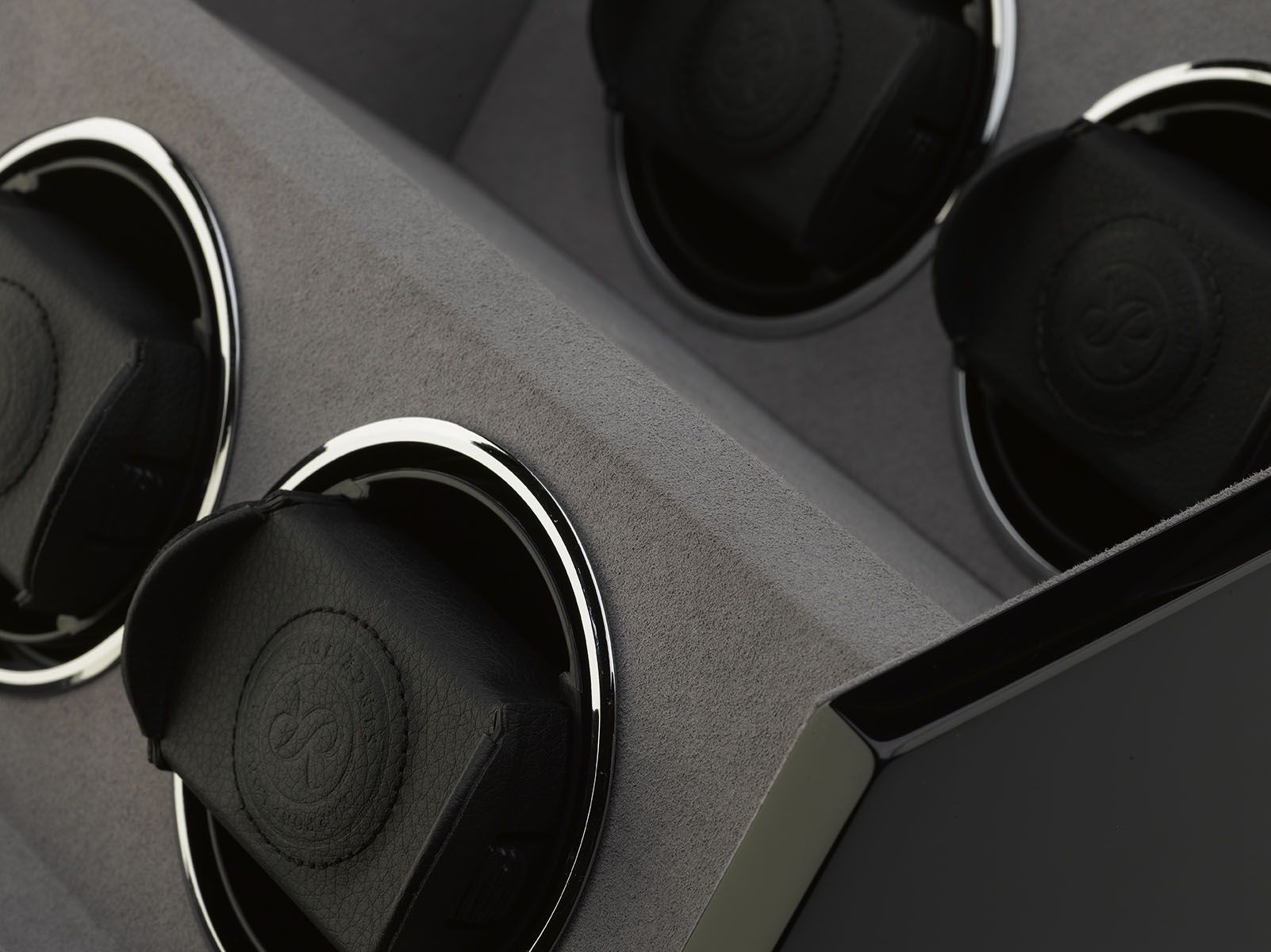 Perpetua Iii Quad Watch Winder Black W574