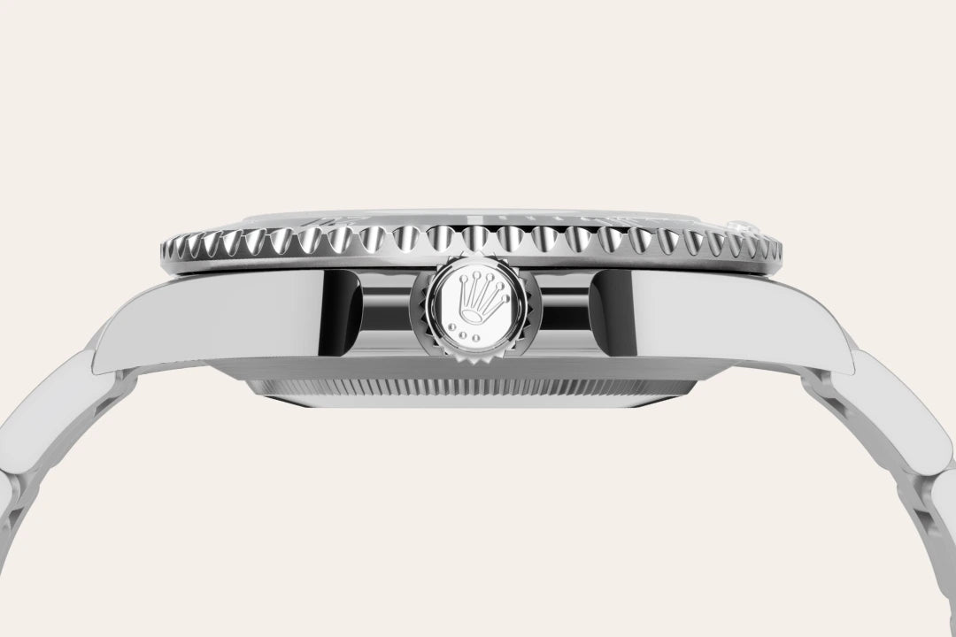 Rolex Submariner in Oystersteel, M124060-0001 - Edwards Lowell