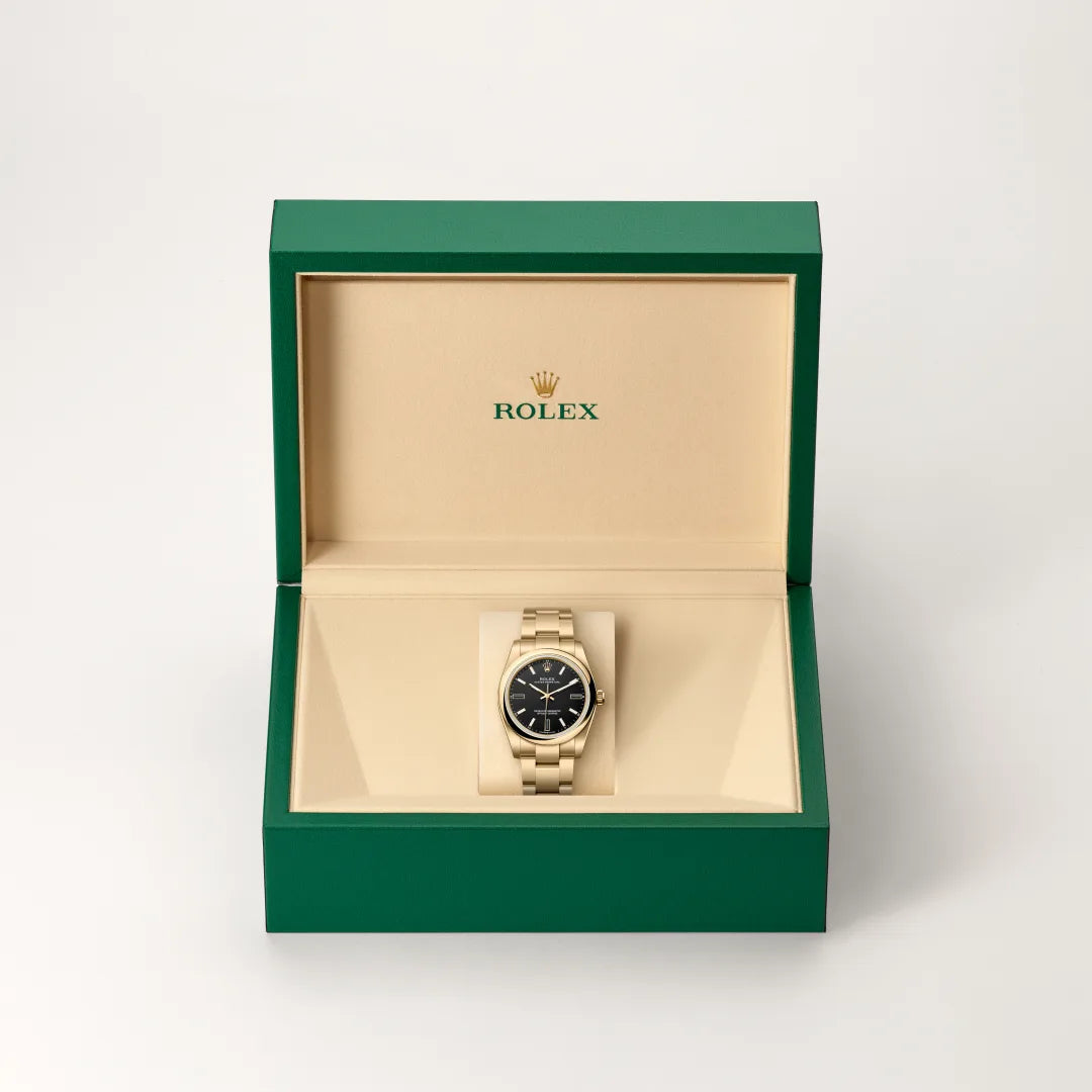 Rolex Oyster Perpetual in yellow gold, M124208-0001 - Edwards Lowell
